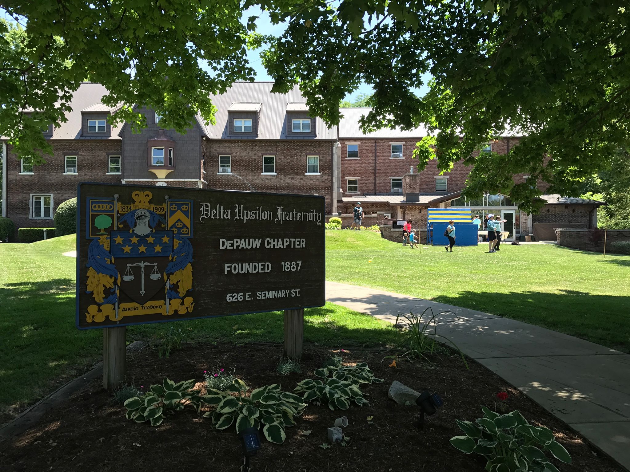 Delta Upsilon Fraternity DePauw Chapter sign in front of 626 East Seminary Street.